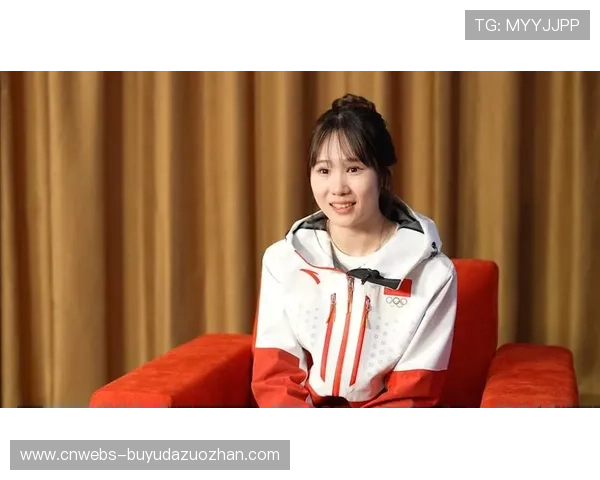 刘梦婷备战米兰冬奥：针对性训练1260动作稳定性